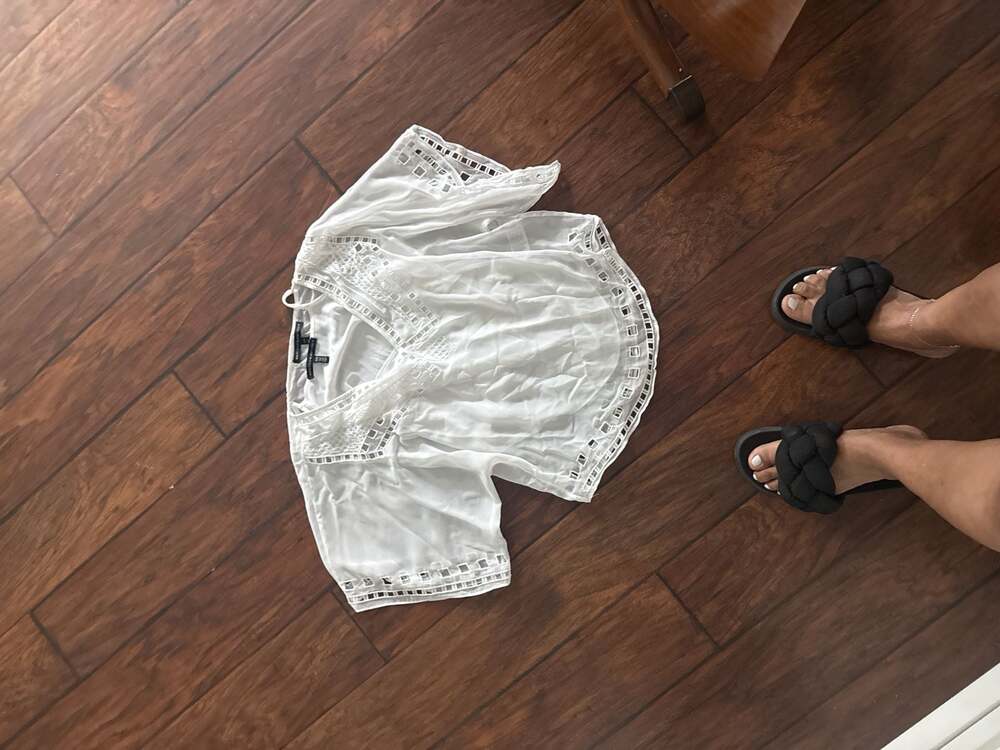 White House Black Market XXS White Lace Inset Gauze Kimono Sleeve Blouse Top